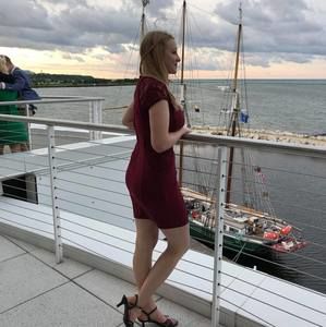 Meet your Posher, Amanda